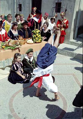 la domenica del villaggio a Capoliveri