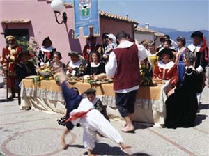 la domenica del villaggio a Capoliveri